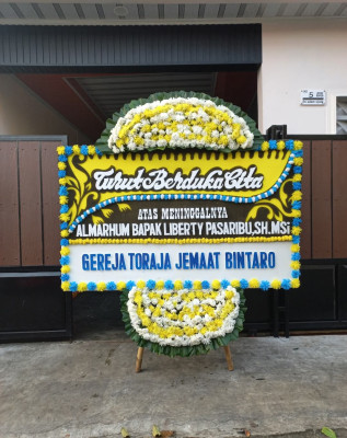 Papan Bunga Duka di Mandastana